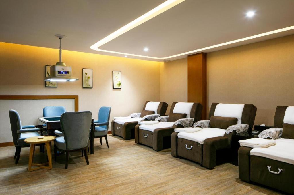 Cheermore Recreation Hotel Guangzhou Zhimao Yuan Ecological Spa Leisure Hotel Εξωτερικό φωτογραφία