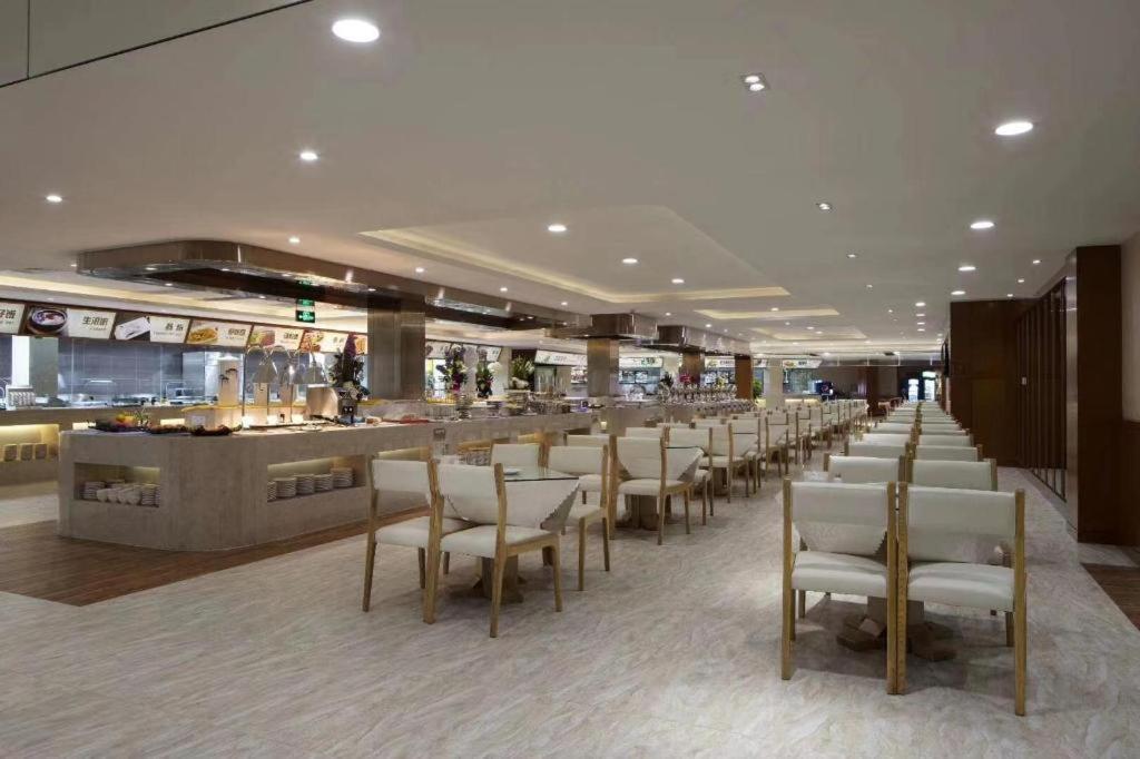 Cheermore Recreation Hotel Guangzhou Zhimao Yuan Ecological Spa Leisure Hotel Εξωτερικό φωτογραφία