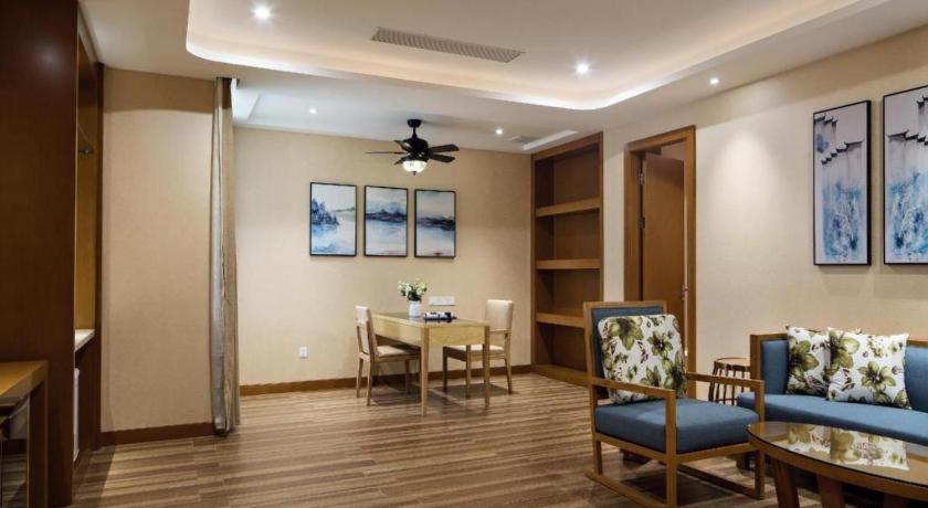 Cheermore Recreation Hotel Guangzhou Zhimao Yuan Ecological Spa Leisure Hotel Εξωτερικό φωτογραφία